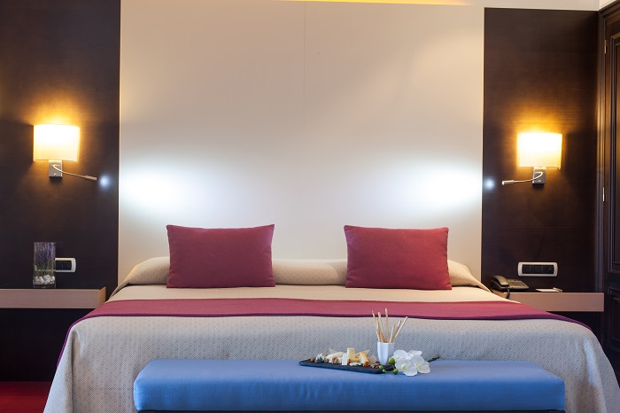 CAMA ATENCIONES1